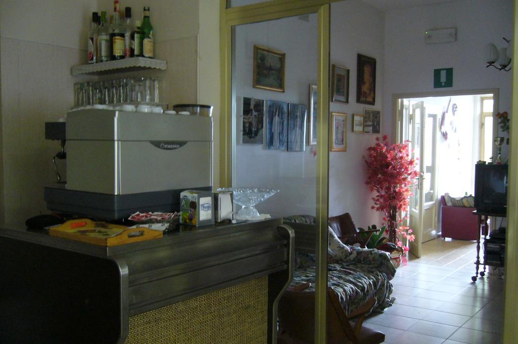 Albergo Villa Canapini 基安奇安诺泰尔梅 外观 照片