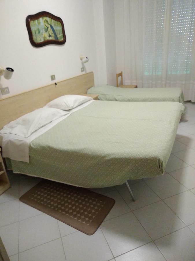 Albergo Villa Canapini 基安奇安诺泰尔梅 外观 照片